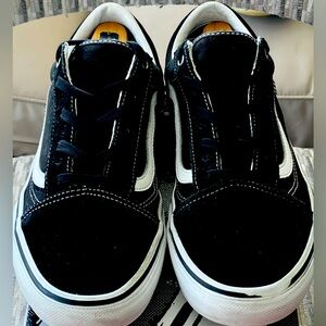 Vans “Skate old skool” Sz 11.5 Mens Black/White